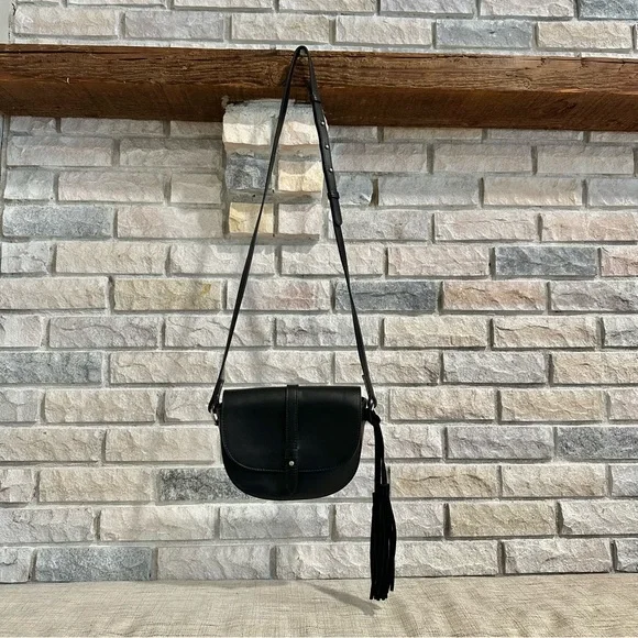 American Eagle Italian Leather Crossbody Bag Black Tassel Fringe EUC Boho AE - Picture 7 of 7